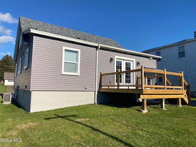 38 Edson Street, Amsterdam, NY 12010