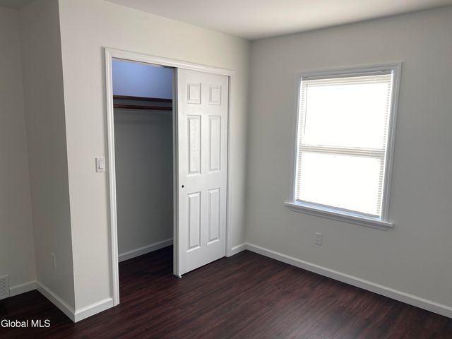 38 Edson Street, Amsterdam, NY 12010