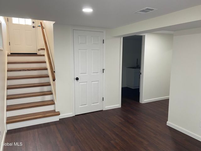 38 Edson Street, Amsterdam, NY 12010