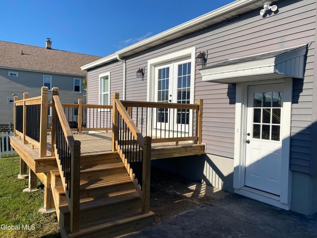 38 Edson Street, Amsterdam, NY 12010