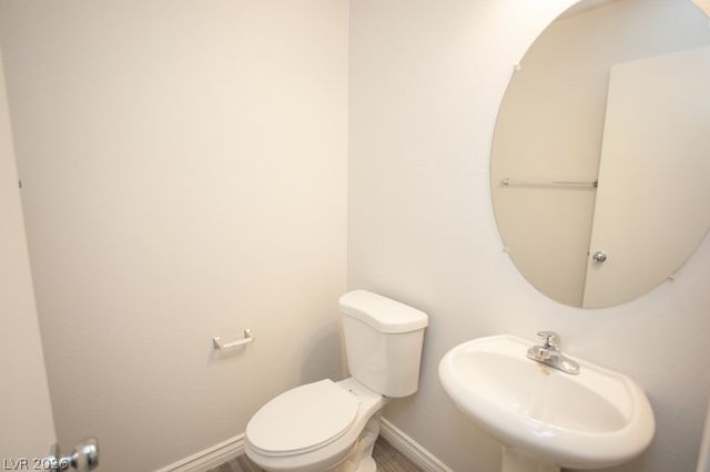 6525 Cedar Waxwing Street, North Las Vegas, NV 89084