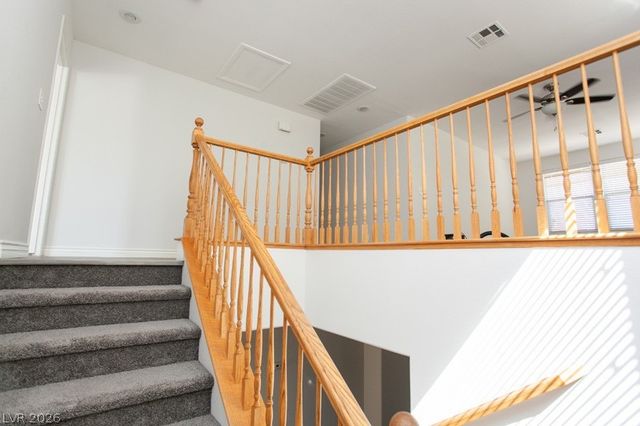 6525 Cedar Waxwing Street, North Las Vegas, NV 89084