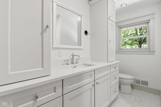 7703 Clarendon Road, Indianapolis, IN 46260