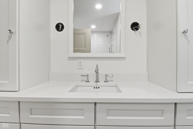 7703 Clarendon Road, Indianapolis, IN 46260