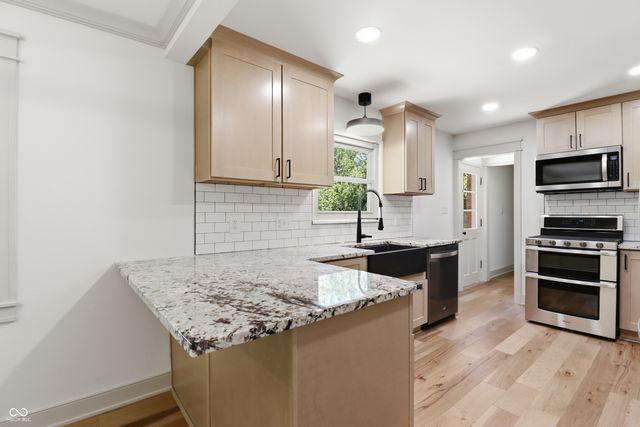 7703 Clarendon Road, Indianapolis, IN 46260