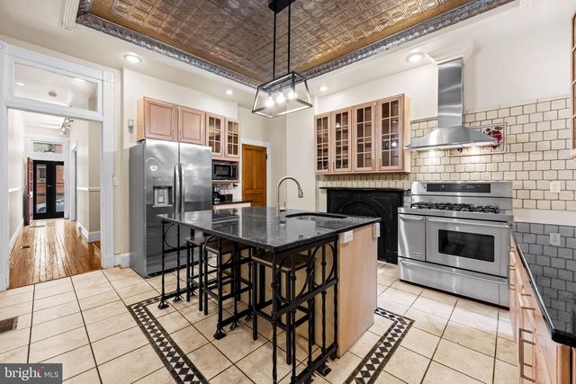 1402 LIGHT ST, Baltimore, MD 21230