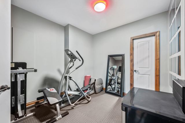 1427 E Timber Falls Ct, Andover, KS 67002