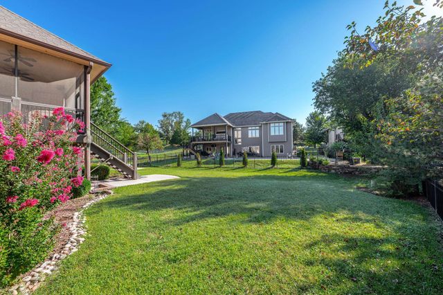 1427 E Timber Falls Ct, Andover, KS 67002