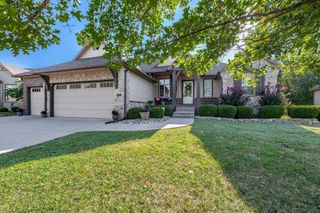1427 E Timber Falls Ct, Andover, KS 67002