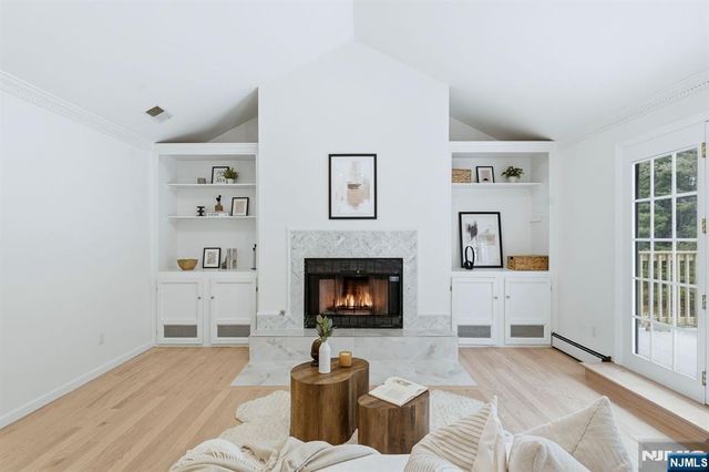 921 Franklin Lake Road, Franklin Lakes, NJ 07417