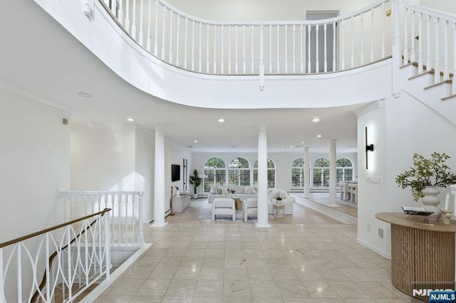 921 Franklin Lake Road, Franklin Lakes, NJ 07417