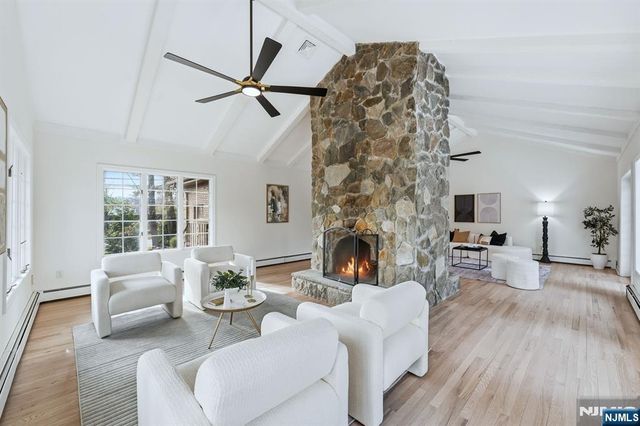 921 Franklin Lake Road, Franklin Lakes, NJ 07417