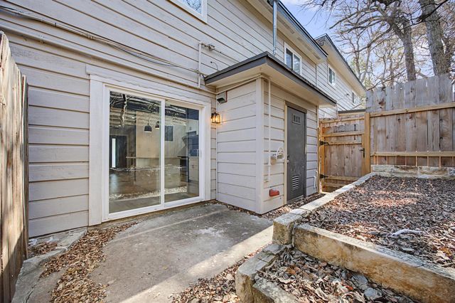 3806 Southridge DR 4, Austin, TX 78704