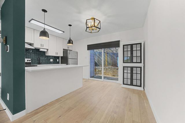 3806 Southridge DR 4, Austin, TX 78704