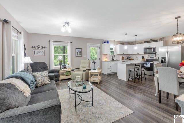 210 Parkview Rd # 47, Cadiz, KY 42211