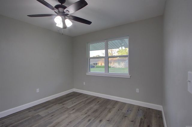 3715 Forestwood, Texarkana, AR 71854