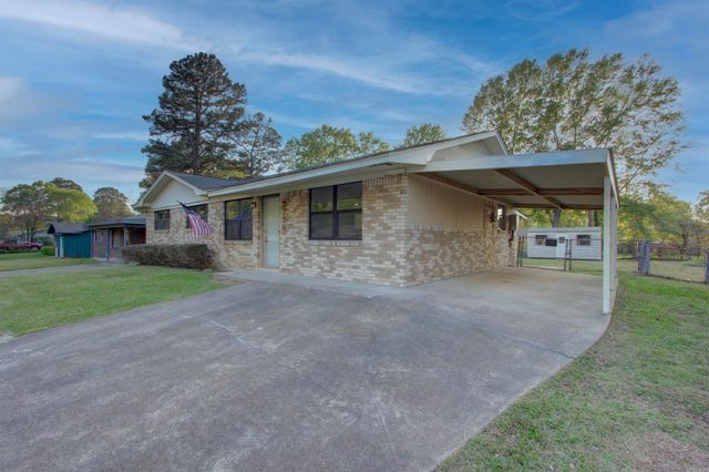 3715 Forestwood, Texarkana, AR 71854