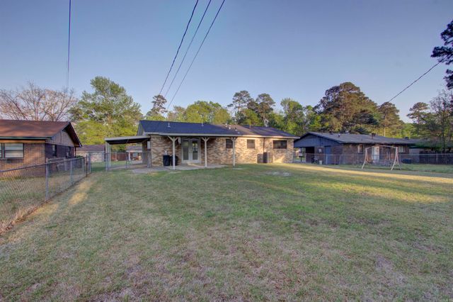 3715 Forestwood, Texarkana, AR 71854