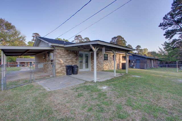 3715 Forestwood, Texarkana, AR 71854