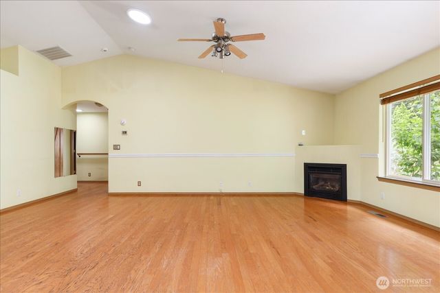 2301 SW Rosario Place, Oak Harbor, WA 98277