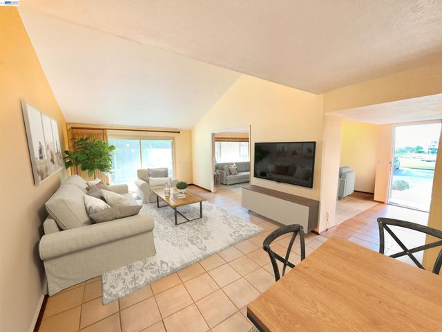 123 Ironwood, Oakland, CA 94605