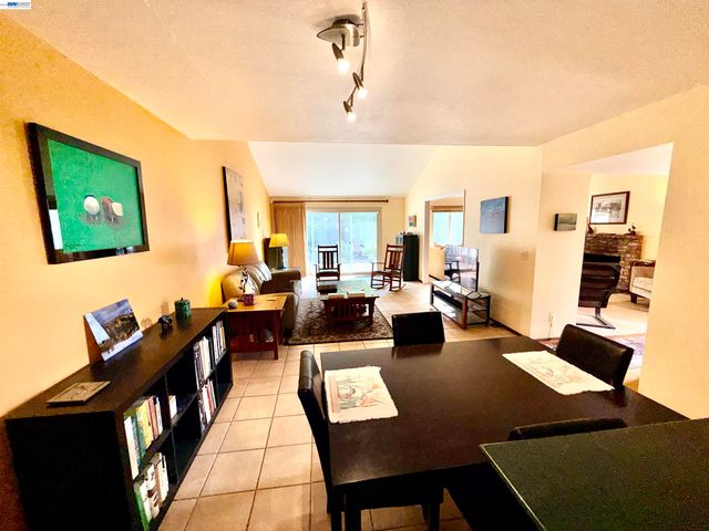 123 Ironwood, Oakland, CA 94605