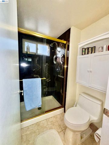 123 Ironwood, Oakland, CA 94605