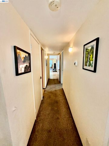 123 Ironwood, Oakland, CA 94605