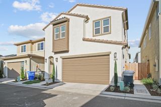 3926 Dedication Dr, Turlock, CA 95382