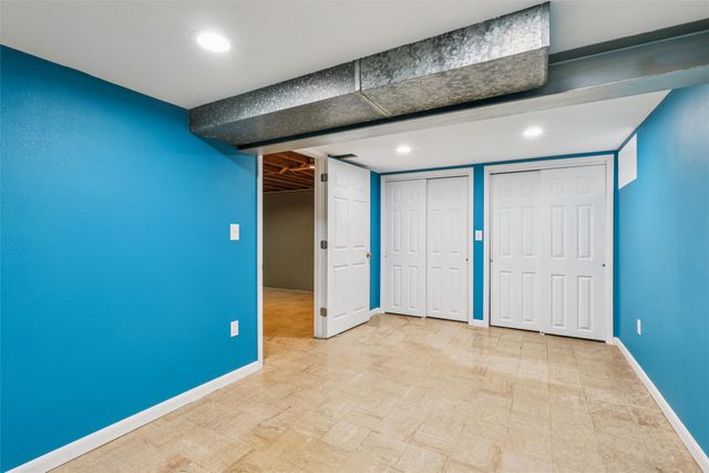 501 W Hutchings Street, Winterset, IA 50273