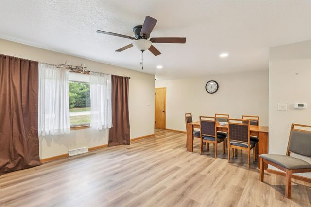 501 W Hutchings Street, Winterset, IA 50273