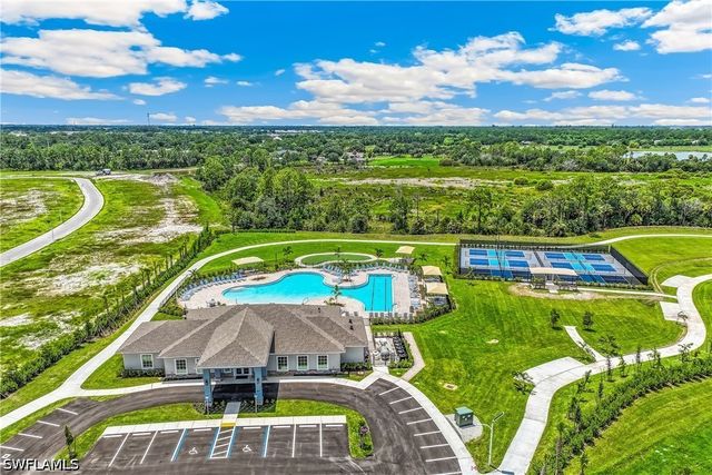 18217 Water Crossing DR, North Fort Myers, FL 33917