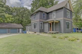 1322 Benton Street, Crete, IL 60417