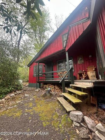 4120 Greenwood Drive, Polk Twp, PA 18058