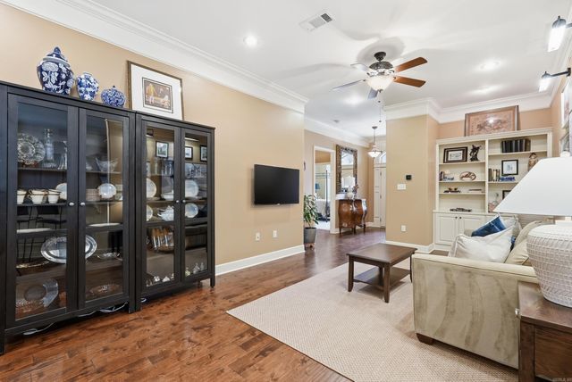 18 Pennsylvania Court, Little Rock, AR 72223