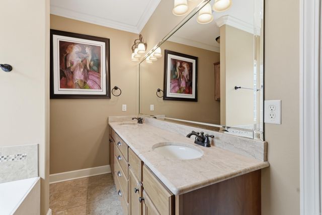18 Pennsylvania Court, Little Rock, AR 72223