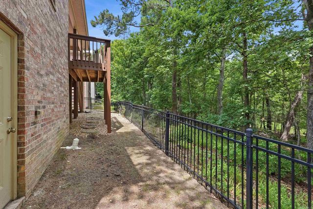 18 Pennsylvania Court, Little Rock, AR 72223