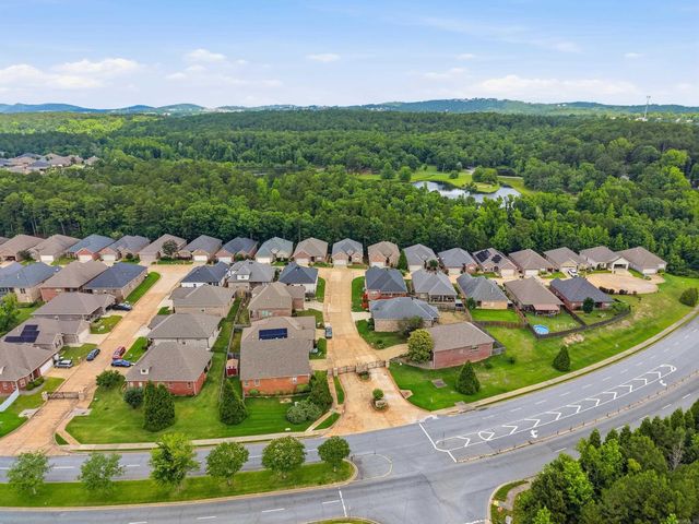 18 Pennsylvania Court, Little Rock, AR 72223