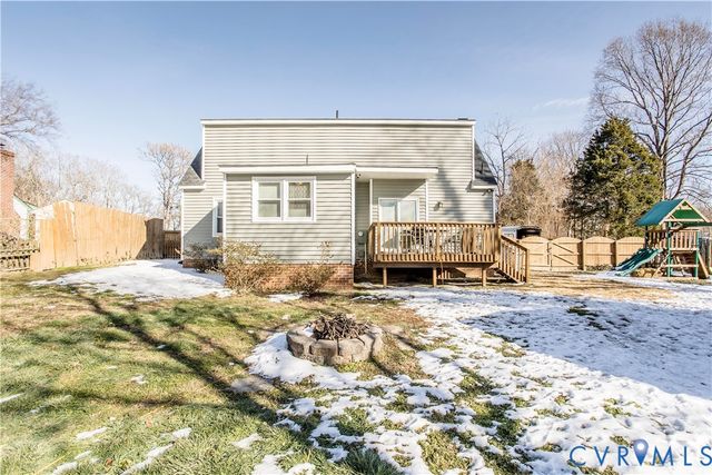 10818 Timonium Dr, Chester, VA 23831