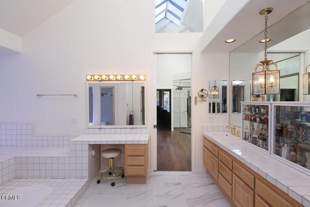 38543 Hillside Trail Drive, Murrieta, CA 92562