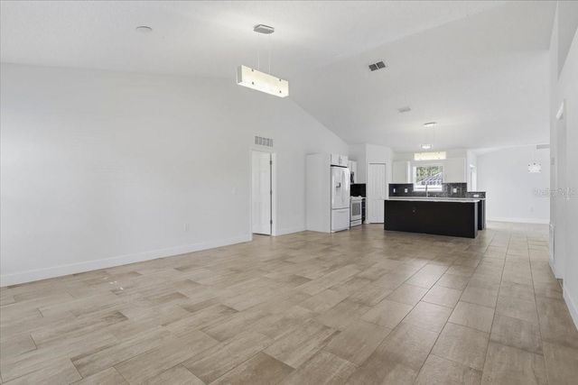 41 ZEPHYR LILY TRAIL, Palm Coast, FL 32164