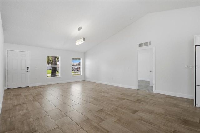 41 ZEPHYR LILY TRAIL, Palm Coast, FL 32164