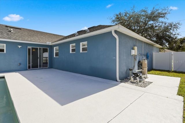 41 ZEPHYR LILY TRAIL, Palm Coast, FL 32164
