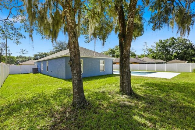 41 ZEPHYR LILY TRAIL, Palm Coast, FL 32164