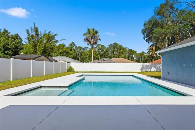 41 ZEPHYR LILY TRAIL, Palm Coast, FL 32164