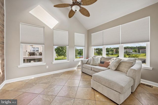 127 WHITE CEDAR DR, Sicklerville, NJ 08081