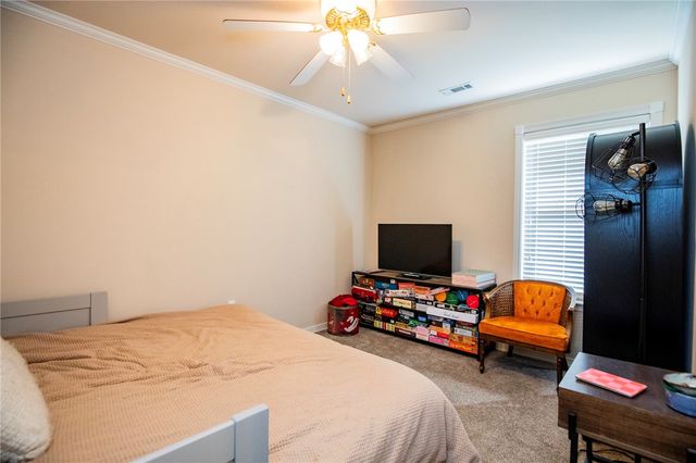 2173 E Stearns Street, Fayetteville, AR 72703