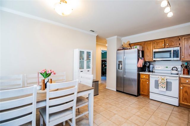 2173 E Stearns Street, Fayetteville, AR 72703