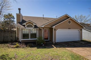 2173 E Stearns Street, Fayetteville, AR 72703
