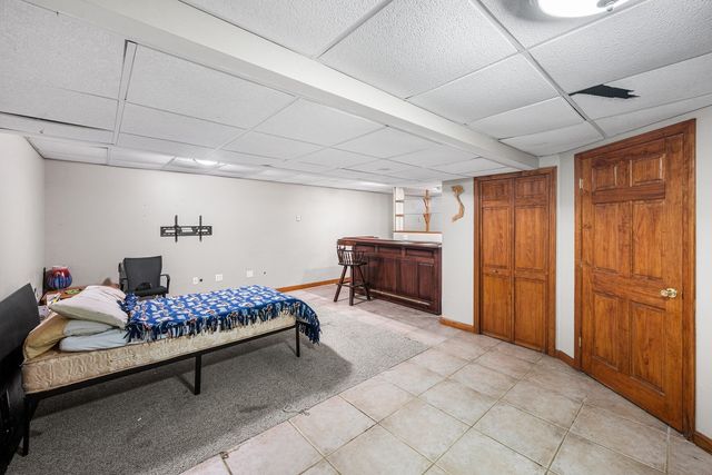 30 Constance Dr, Lowell, MA 01854